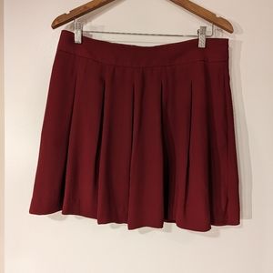Burgundy Banana Republic Flowy Skirt, size 10